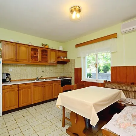 Apartman Veljko Lumbarda